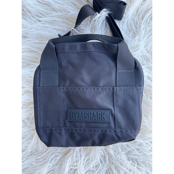 Gymshark Actice Holdall Mini Black - Picture 6 of 8